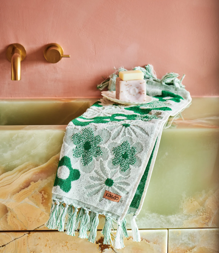 KIP & CO GREEN HOUSE EMBOSSED TERRY HAND TOWEL